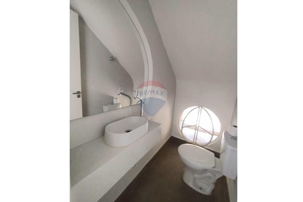 Casa para alugar com 3 quartos, 204m² - Foto 13