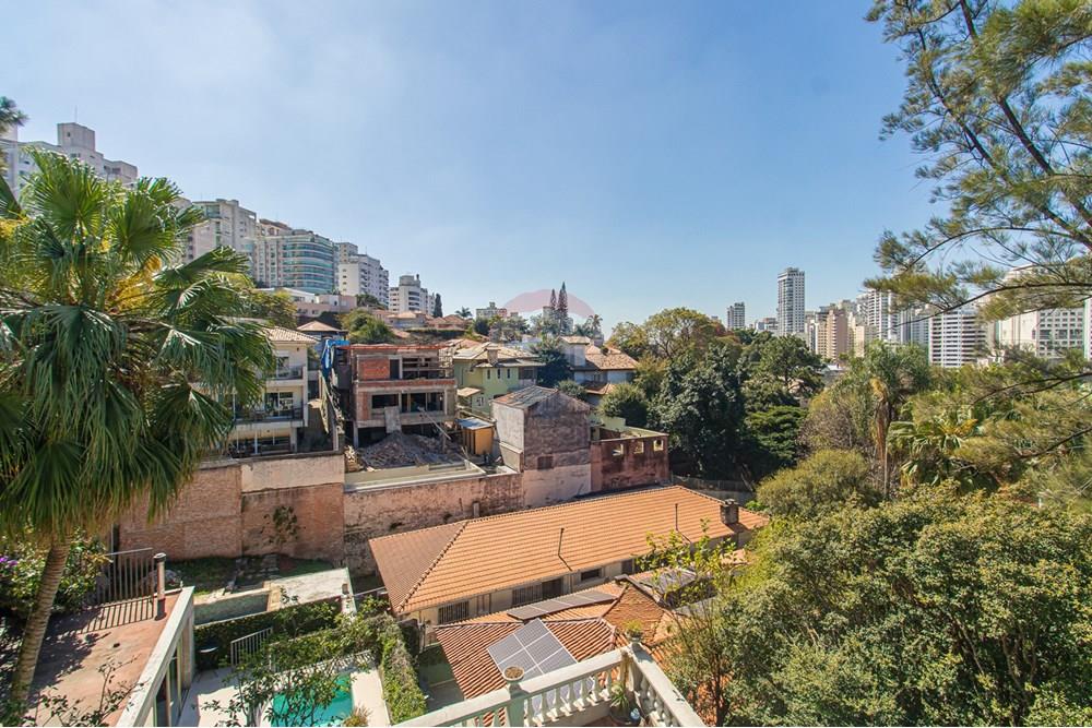 Casa à venda com 4 quartos, 350m² - Foto 4