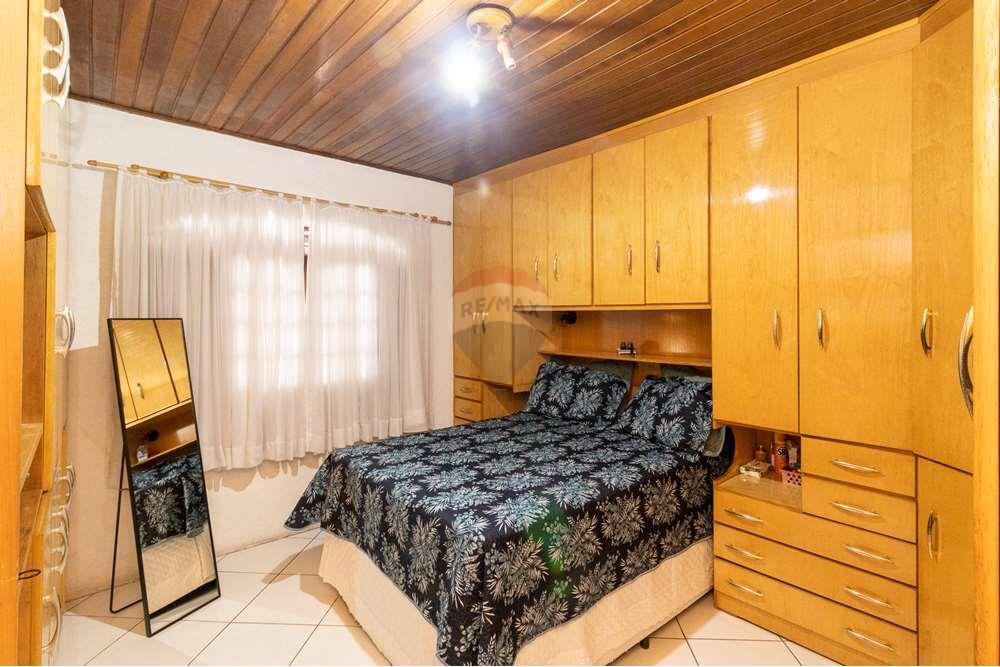 Casa à venda com 3 quartos, 61m² - Foto 8