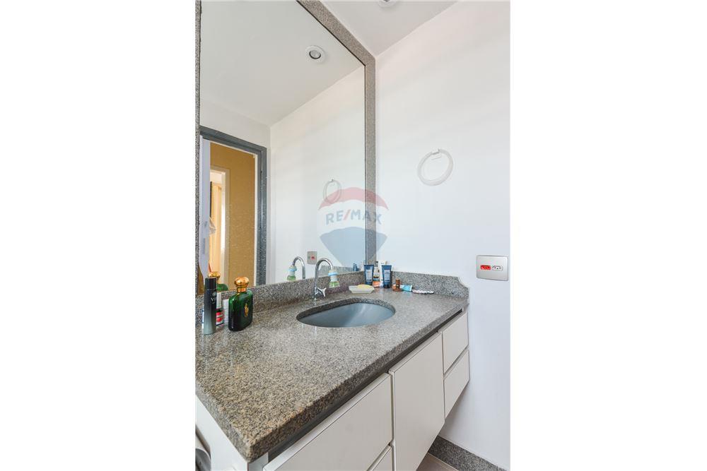 Apartamento à venda com 2 quartos, 55m² - Foto 15