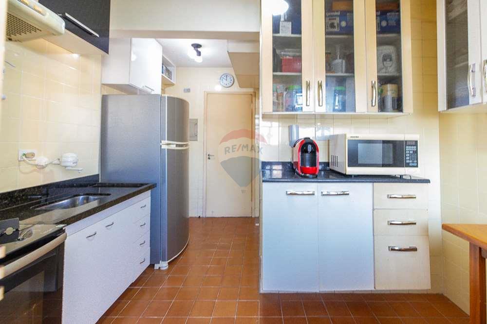 Apartamento à venda com 2 quartos, 64m² - Foto 12