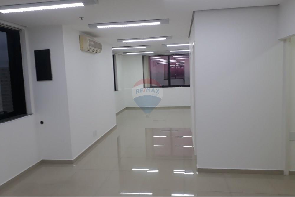 บ้านที่กั้นเป็นสองส่วน - สำนักงาน - เซาเปาโล , เซาเปาโล - BR - 12.jpg - 602291021-210