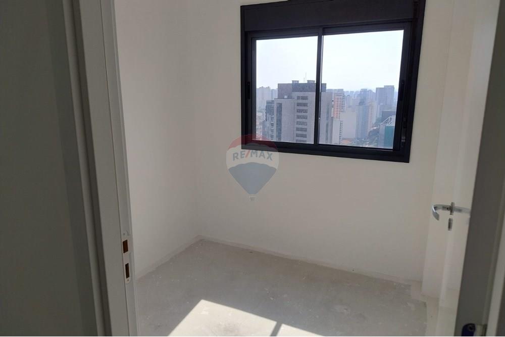 Apartamento à venda com 2 quartos, 38m² - Foto 50