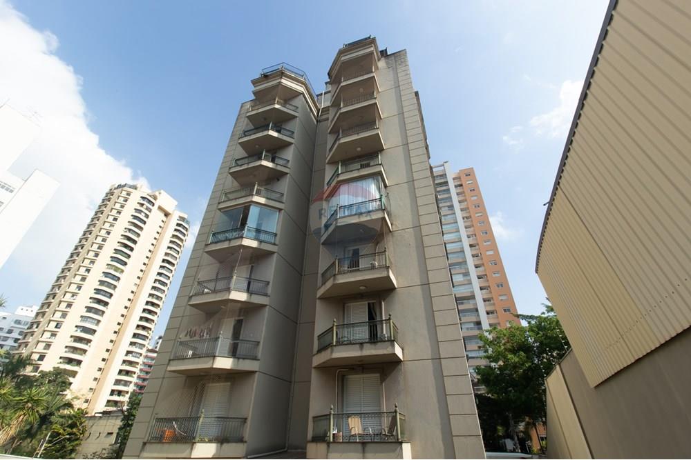 Apartamento - Venda - São Paulo , São Paulo - 41 Vista do Predio da Piscina.jpg - 601971076-103