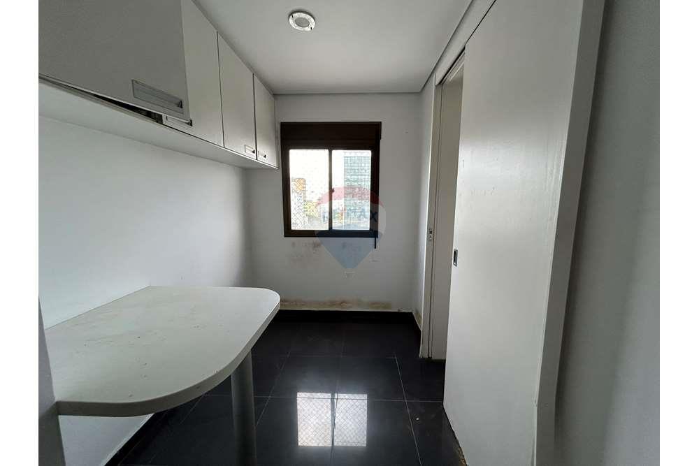 Apartamento para alugar com 4 quartos, 286m² - Foto 14