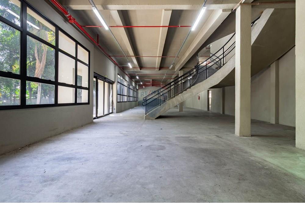 Galpão - Alugar - São Paulo , São Paulo - 4 TERREO SALÃO FUNDOS (2).jpg - 601261091-15