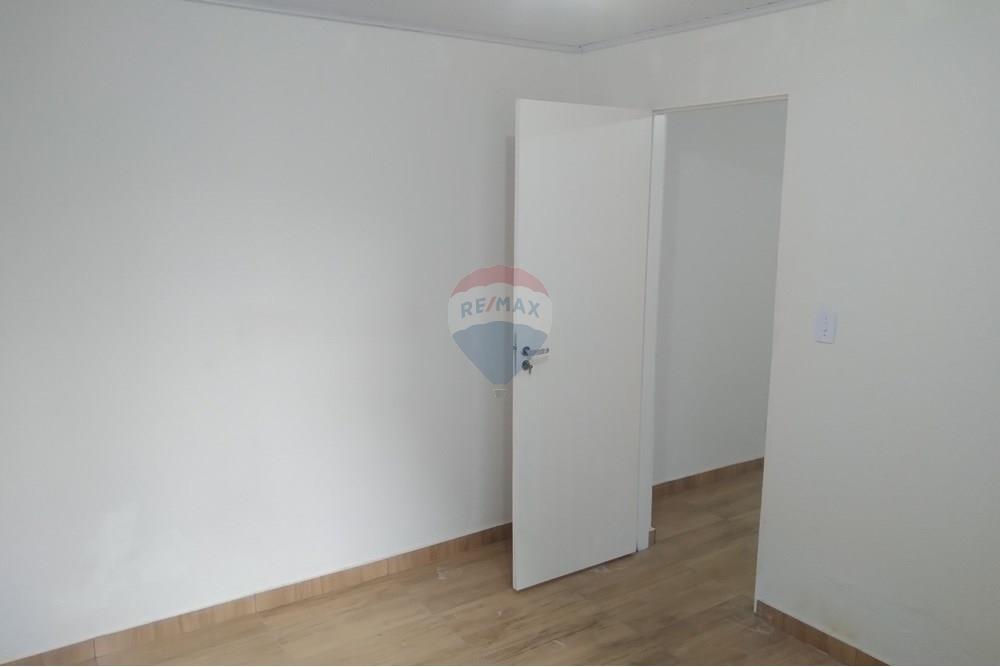 Casa para alugar com 1 quarto, 50m² - Foto 7