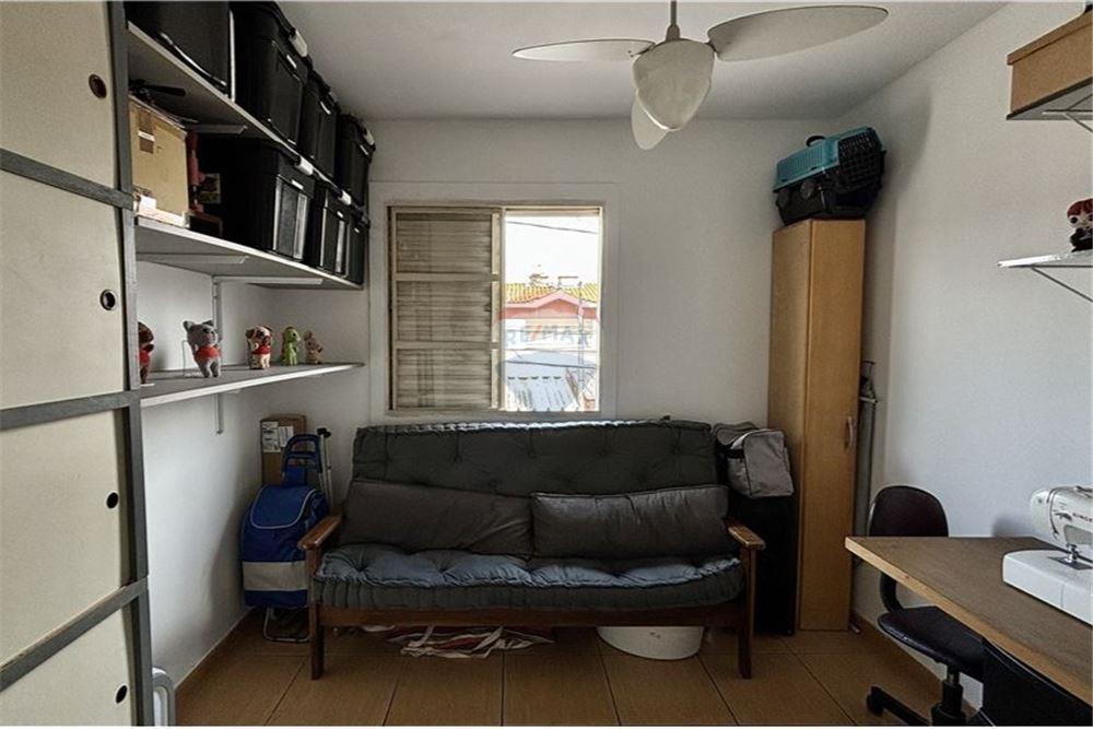 Casa à venda com 2 quartos, 70m² - Foto 13