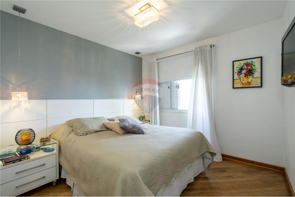 Apartamento à venda com 4 quartos, 145m² - Foto 23