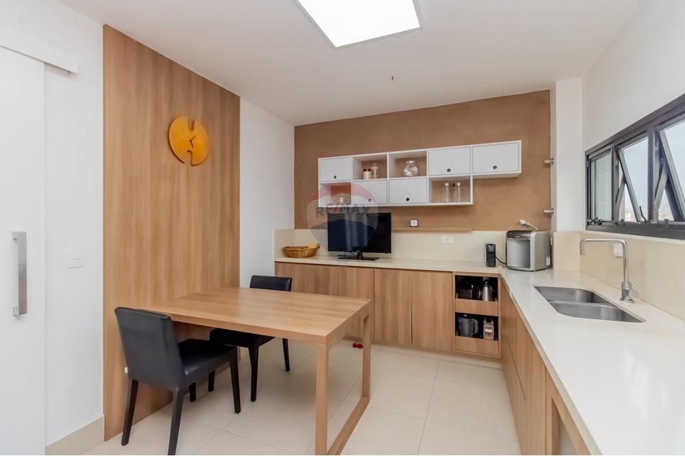 Apartamento à venda com 4 quartos, 203m² - Foto 12