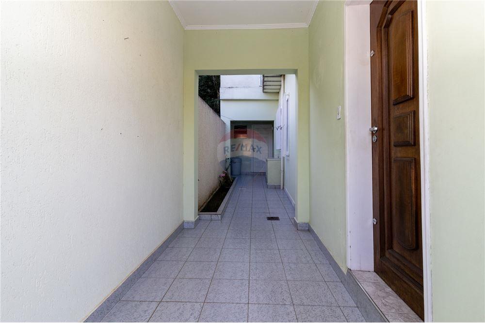 Sobrado à venda com 9 quartos, 407m² - Foto 23