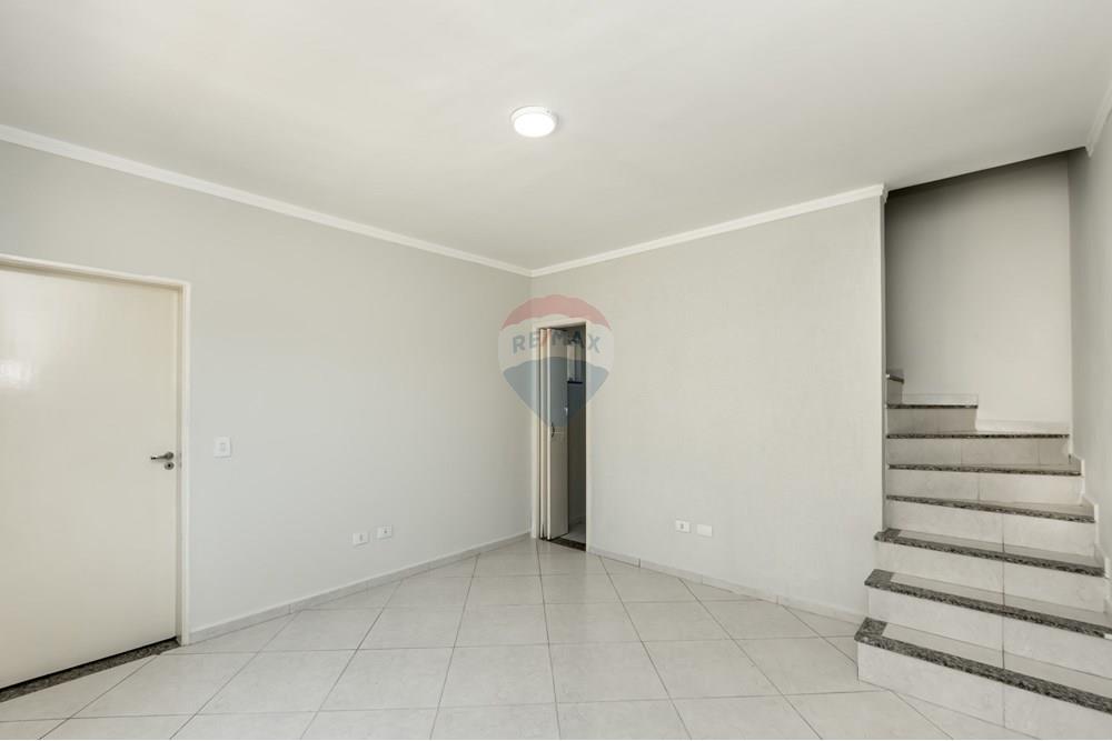 Sobrado à venda com 2 quartos, 78m² - Foto 1