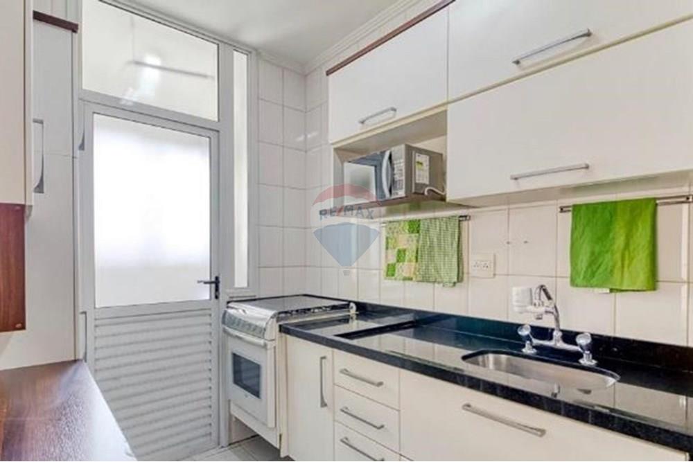 Apartamento para alugar com 2 quartos, 70m² - Foto 8