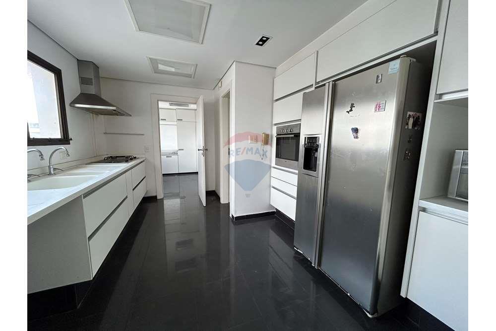 Apartamento para alugar com 4 quartos, 286m² - Foto 10