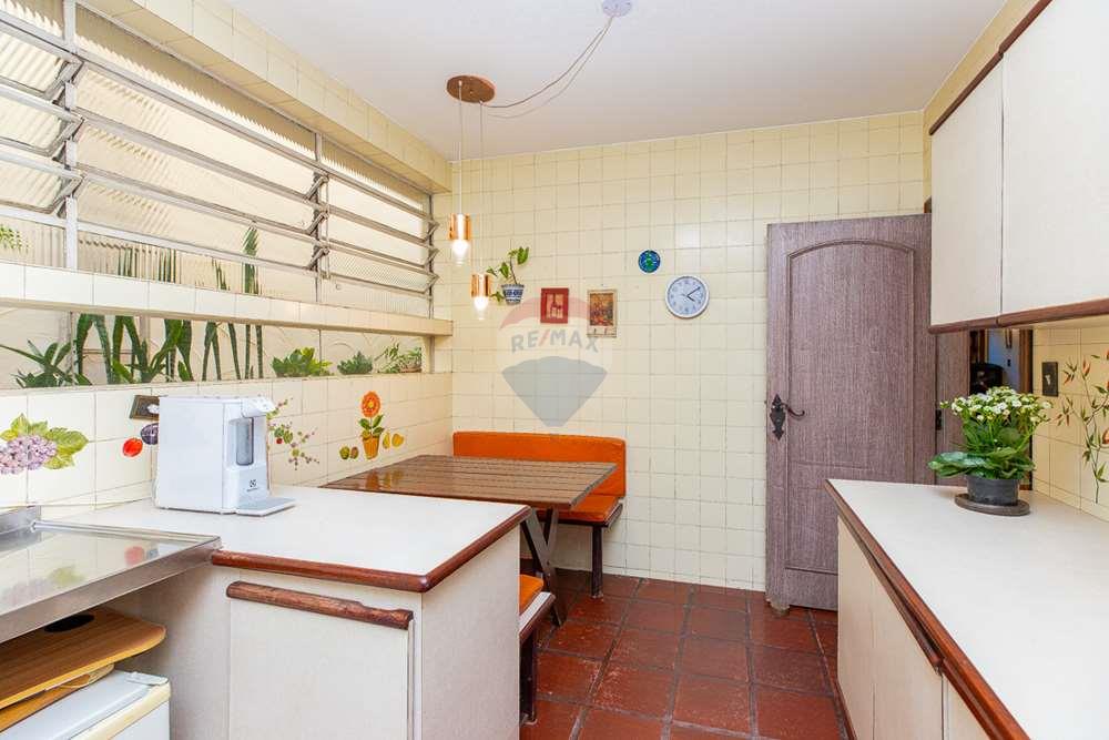 Sobrado à venda com 3 quartos, 184m² - Foto 28