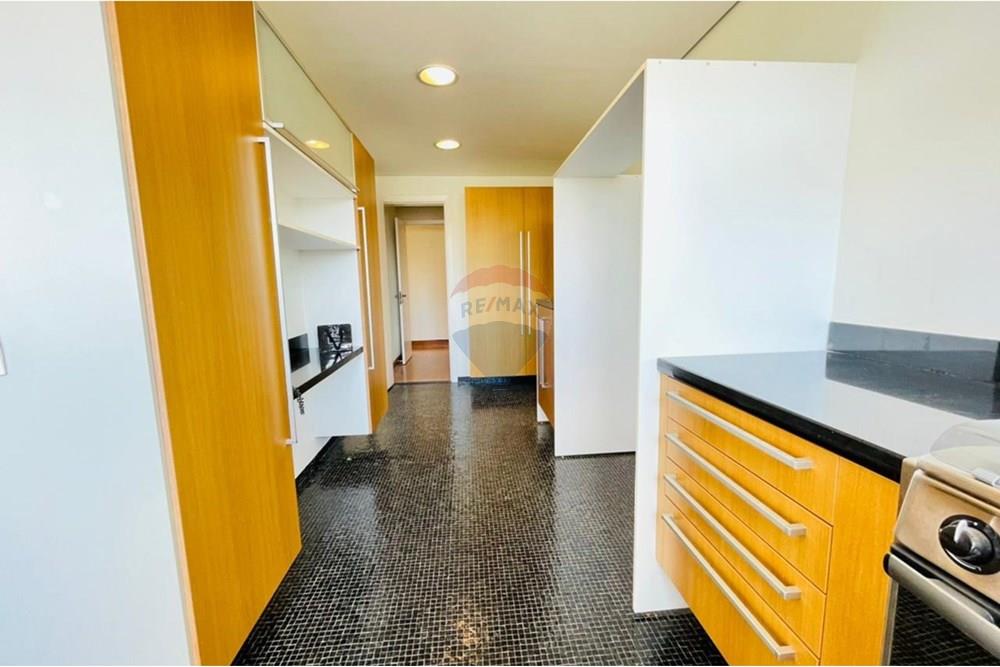 Apartamento para alugar com 3 quartos, 215m² - Foto 52