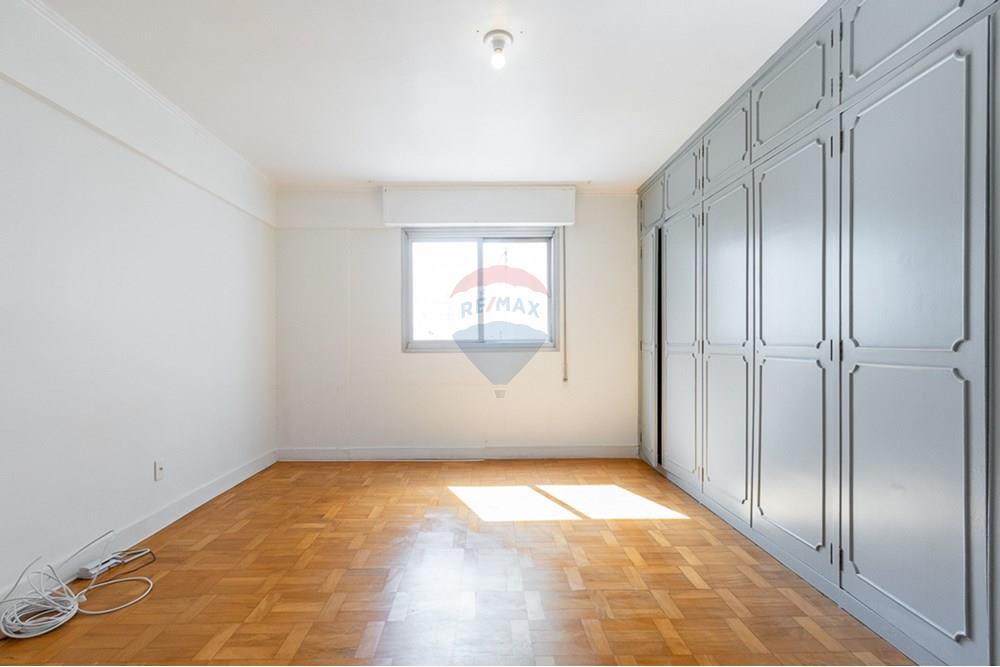 Apartamento à venda com 3 quartos, 227m² - Foto 22