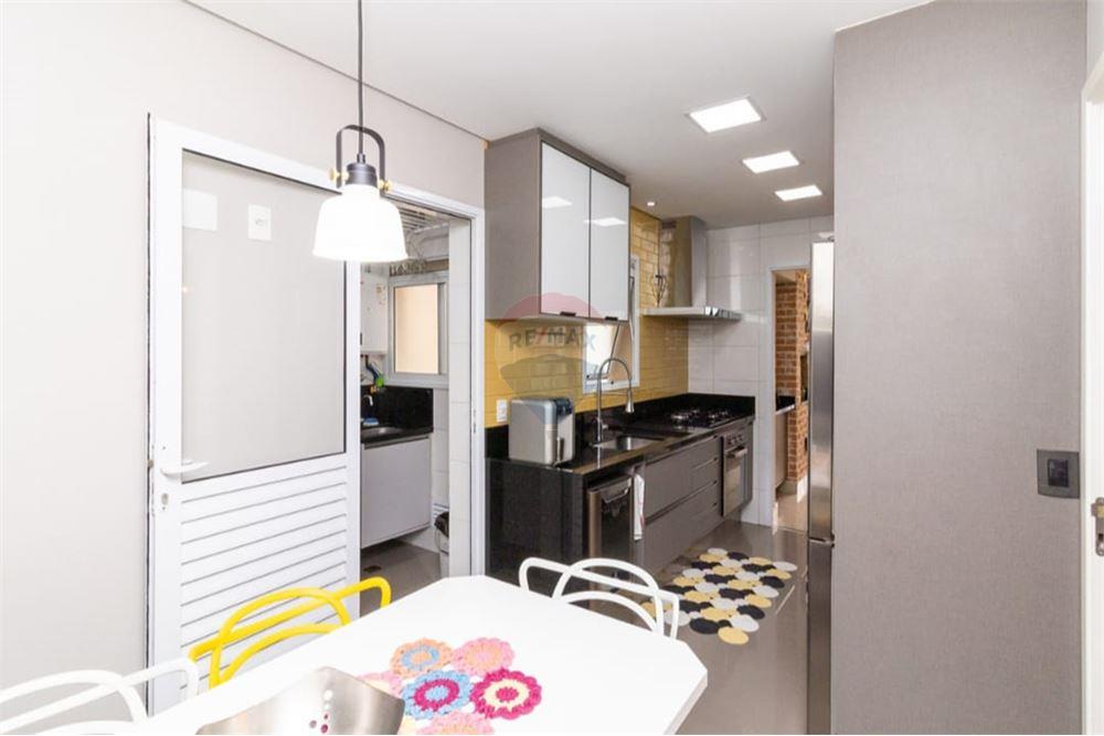 Apartamento à venda com 3 quartos, 136m² - Foto 19