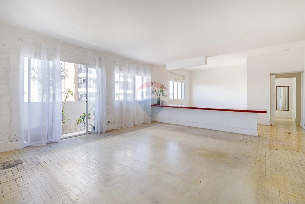 Apartamento à venda com 1 quarto, 111m² - Foto 9