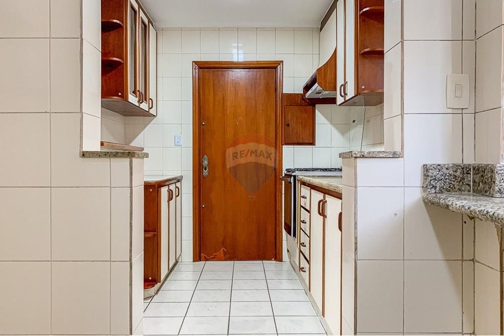 Apartamento à venda com 3 quartos, 105m² - Foto 12