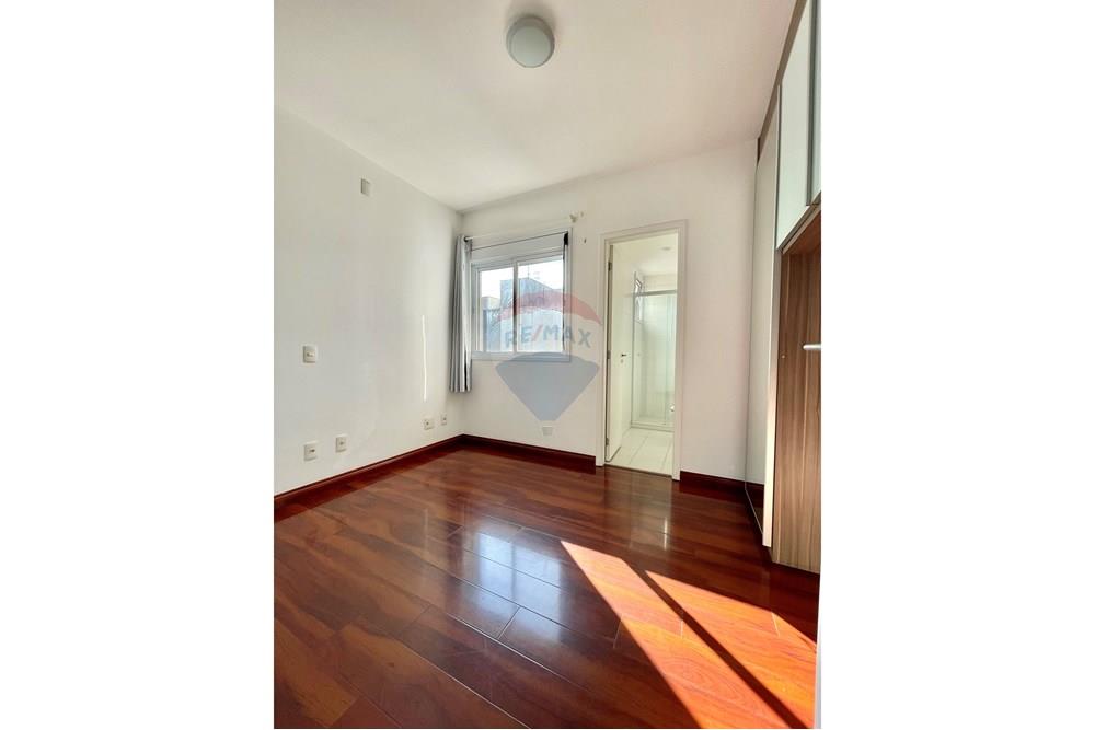 Apartamento à venda com 4 quartos, 250m² - Foto 16