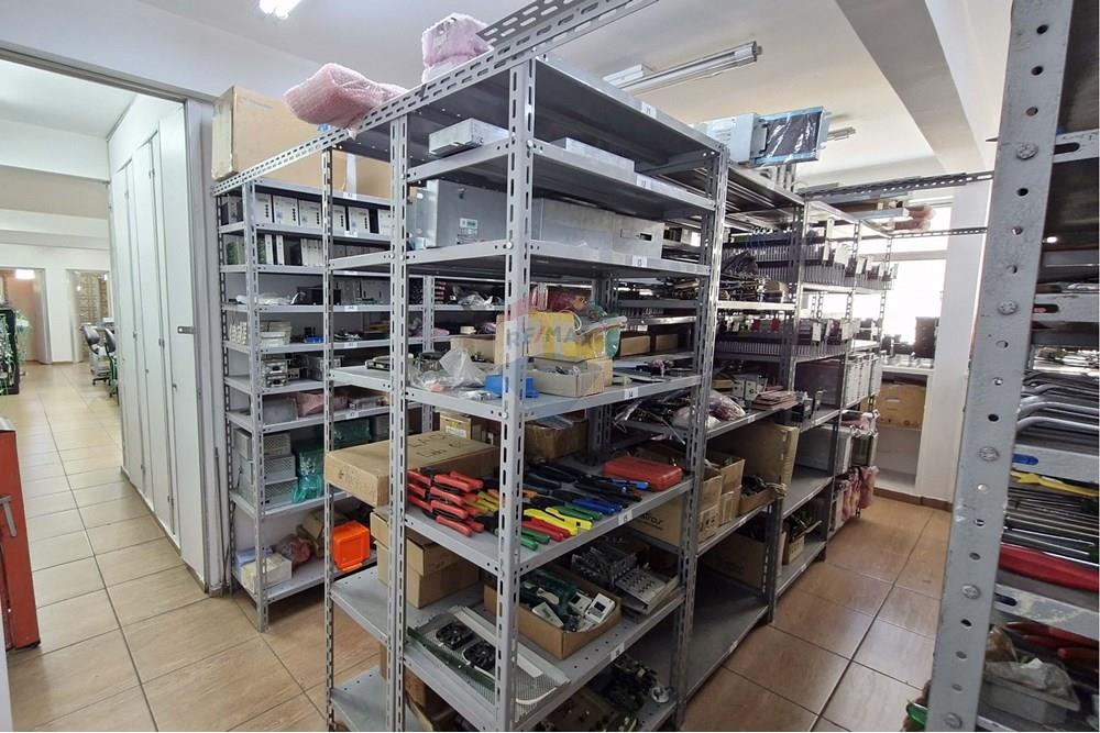 Prédio - Venda - São Paulo , São Paulo - pavimento2fundo01_josedopatrocinio561vitorino.jpg - 601131070-5