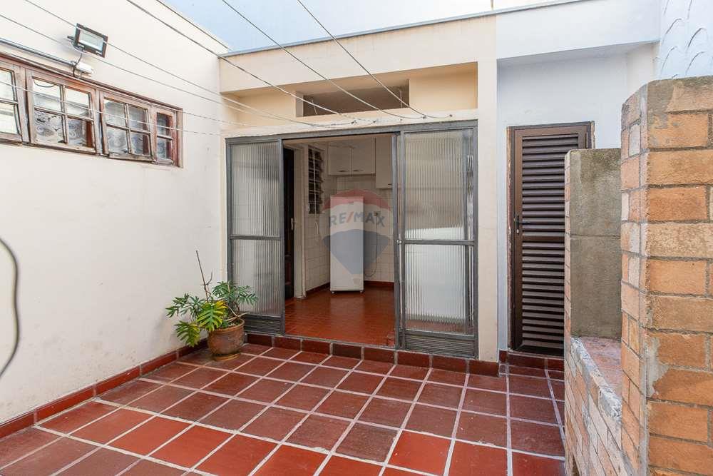 Sobrado à venda com 3 quartos, 184m² - Foto 44