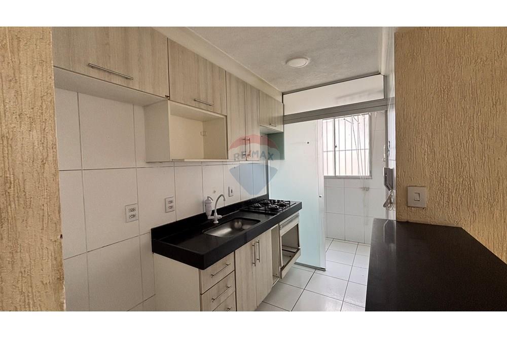 Apartamento para alugar com 2 quartos, 42m² - Foto 2