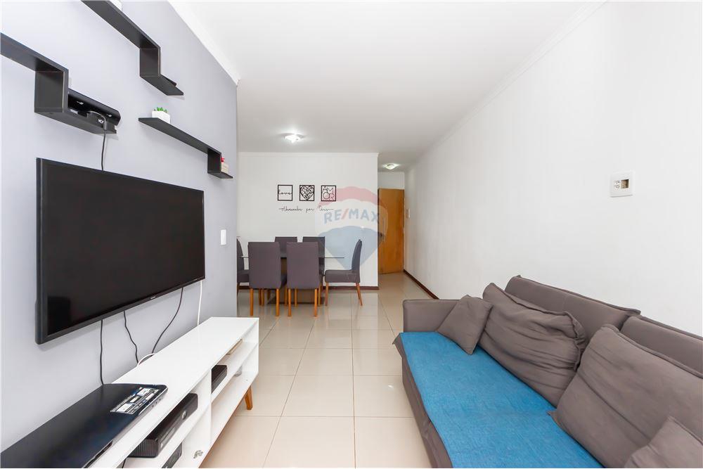 Apartamento à venda com 3 quartos, 68m² - Foto 7