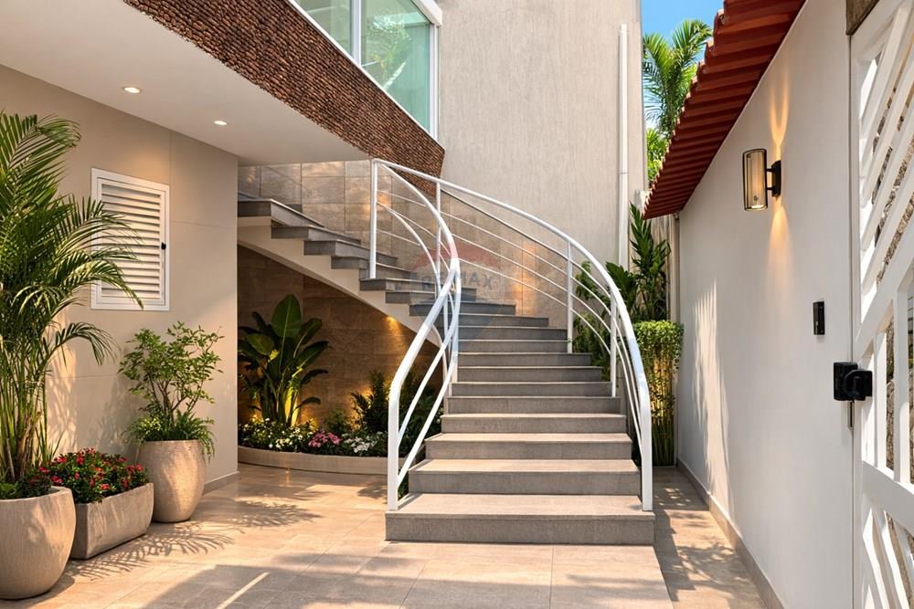 Sobrado - Venda - São Paulo , São Paulo - Escada Entrada.jpg - 602441004-8