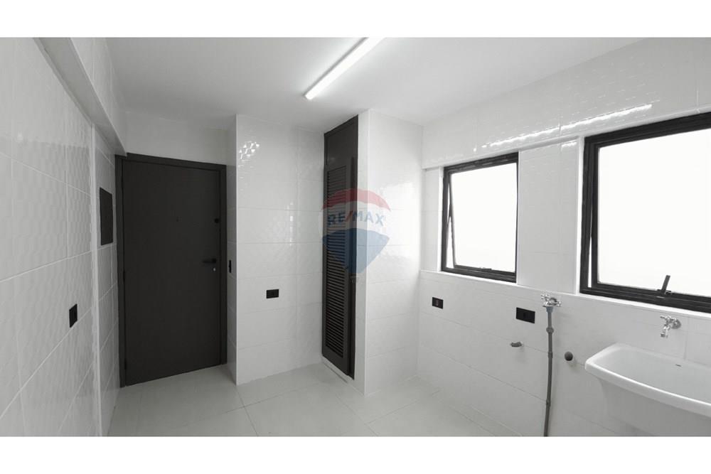 Apartamento para alugar com 4 quartos, 174m² - Foto 9