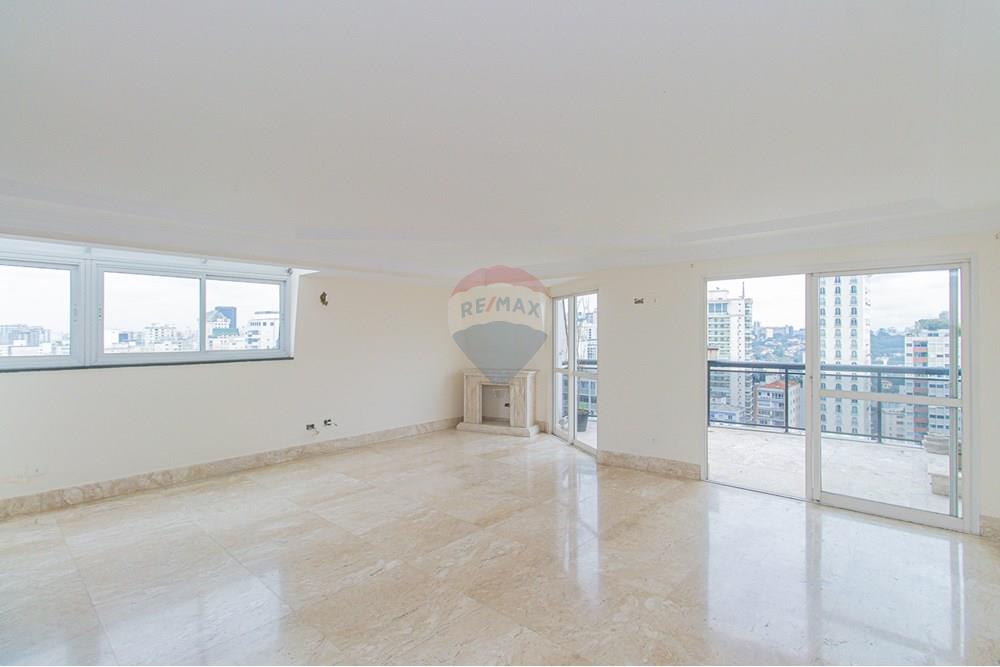 Cobertura à venda com 2 quartos, 168m² - Foto 1