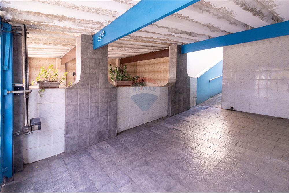 Casa à venda com 4 quartos, 100m² - Foto 3