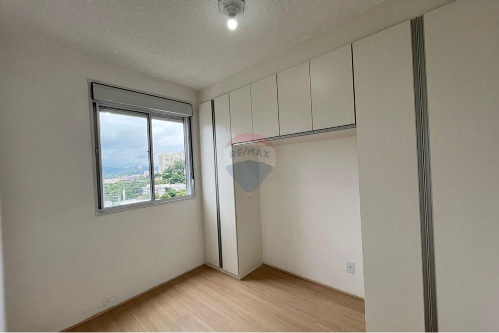 Apartamento para alugar com 2 quartos, 39m² - Foto 6