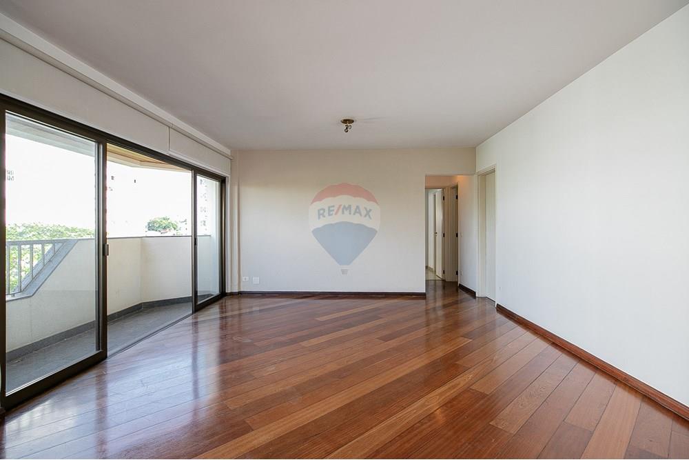 Apartamento à venda com 3 quartos, 116m² - Foto 2