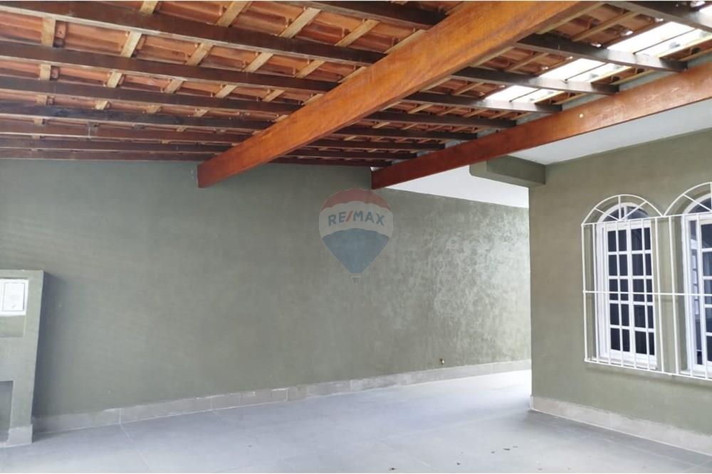 Casa para alugar com 3 quartos, 204m² - Foto 3