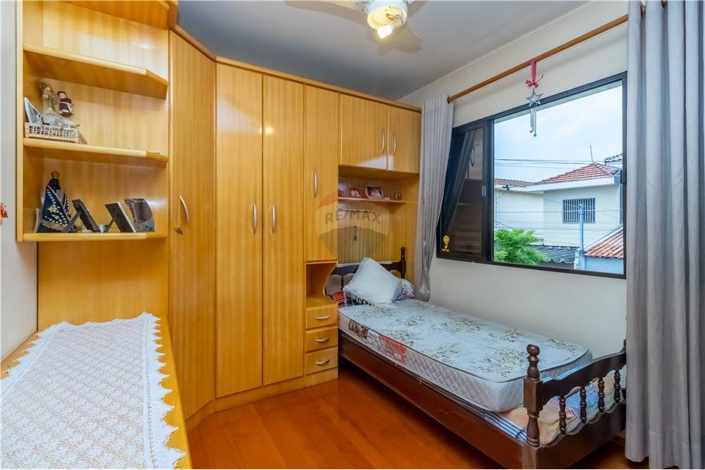 Casa à venda com 4 quartos, 167m² - Foto 11