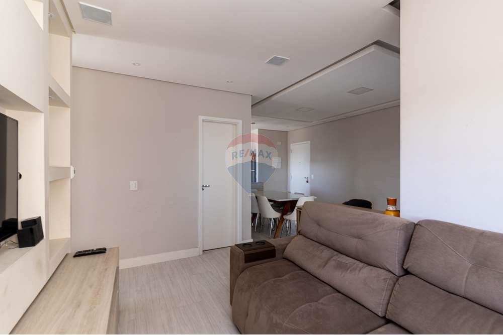 Apartamento à venda com 2 quartos, 72m² - Foto 17