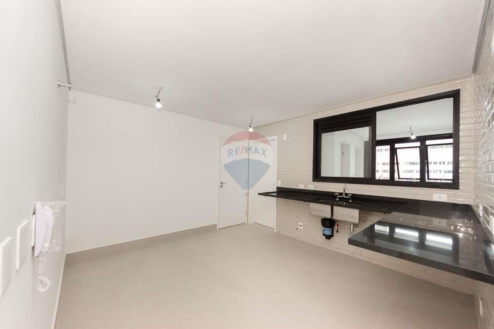 Apartamento à venda com 3 quartos, 207m² - Foto 18