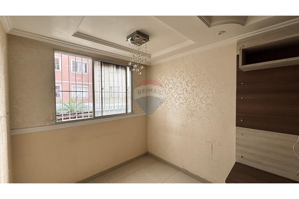 Apartamento para alugar com 2 quartos, 42m² - Foto 7