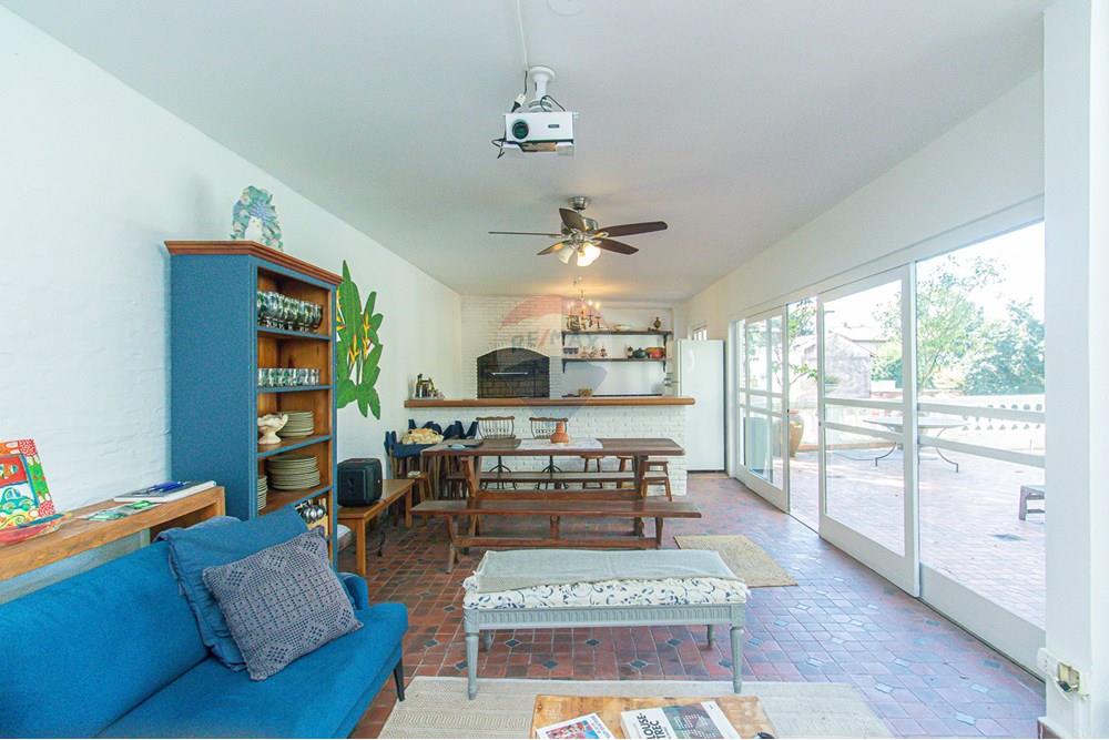 Casa à venda com 4 quartos, 350m² - Foto 33