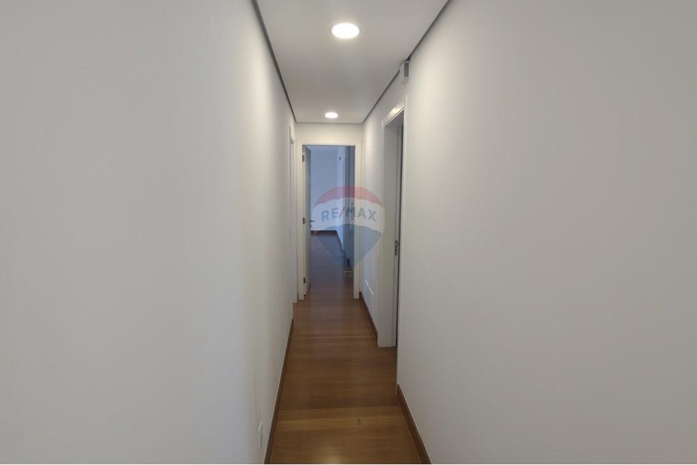 Apartamento para alugar com 3 quartos, 215m² - Foto 28