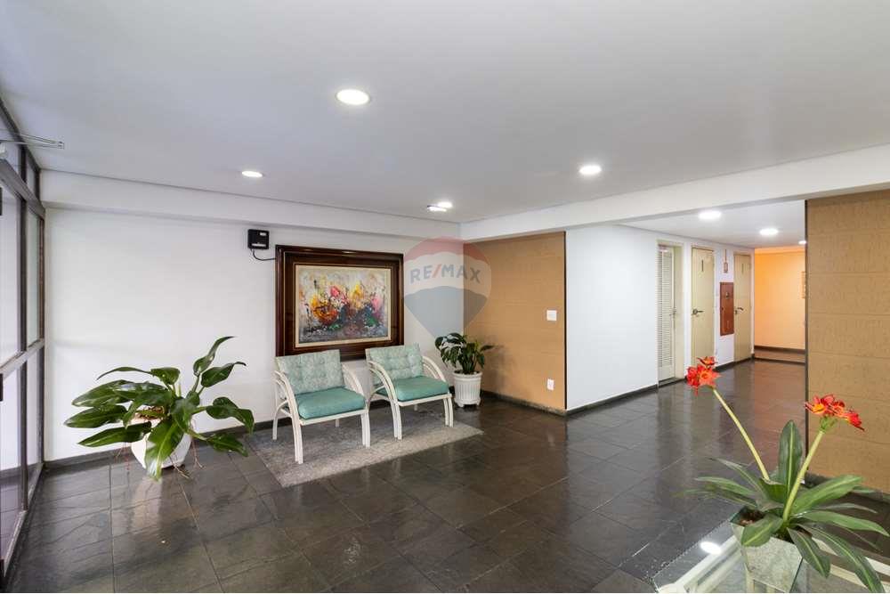 Apartamento à venda com 2 quartos, 58m² - Foto 26