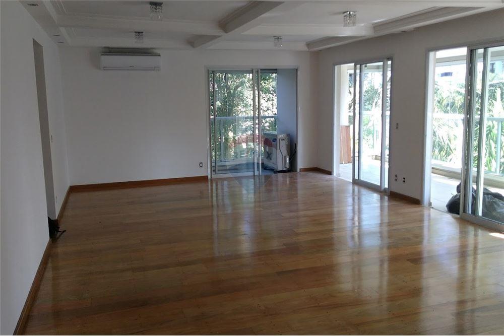 Apartamento para alugar com 4 quartos, 240m² - Foto 5