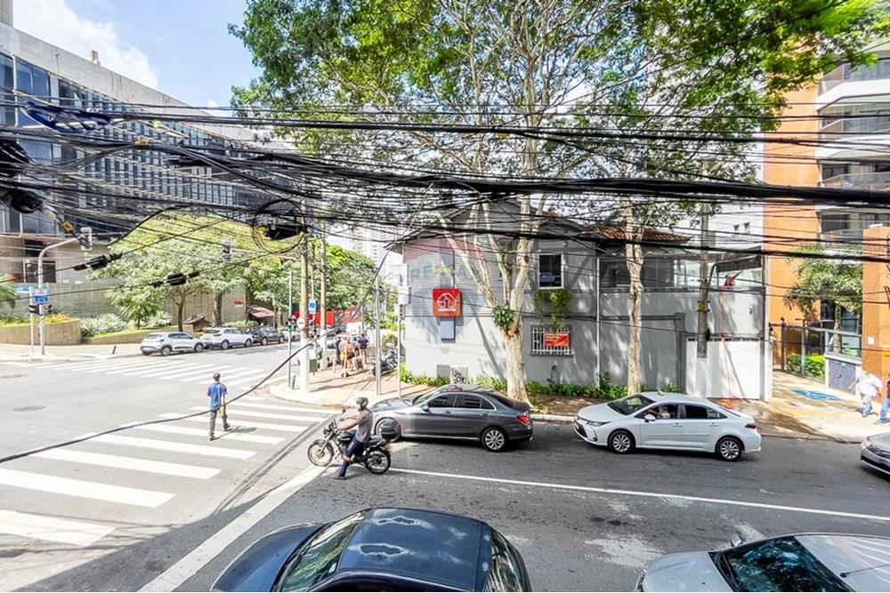 Apartamento à venda com 3 quartos, 130m² - Foto 29