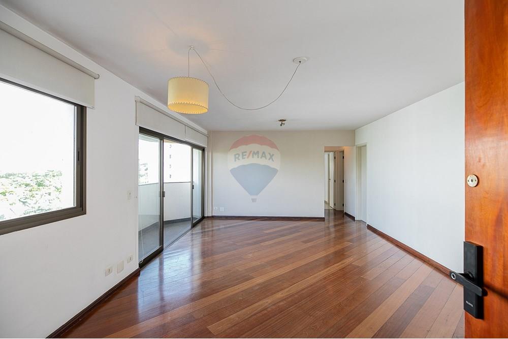 Apartamento à venda com 3 quartos, 116m² - Foto 3