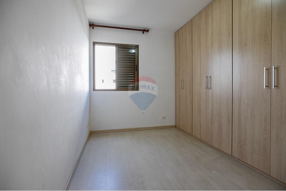 Apartamento à venda com 3 quartos, 116m² - Foto 19