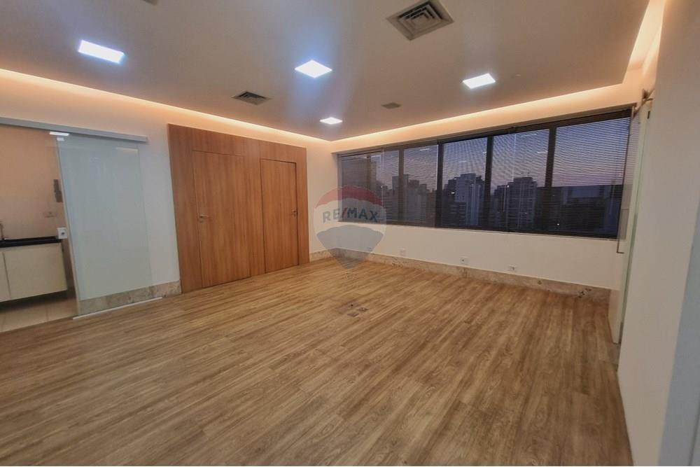 Cj. Comercial/ Sala - Alugar - São Paulo , São Paulo - WhatsApp Image 2025-09-17 at 10.21.50 (1).jpeg - 602141068-26