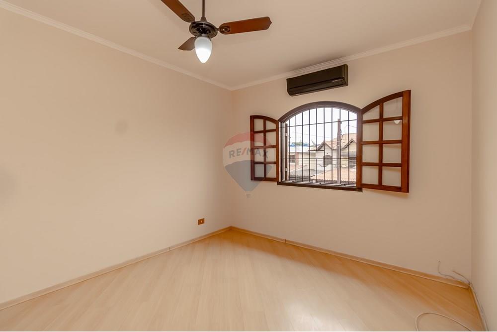 Casa à venda com 2 quartos, 102m² - Foto 14