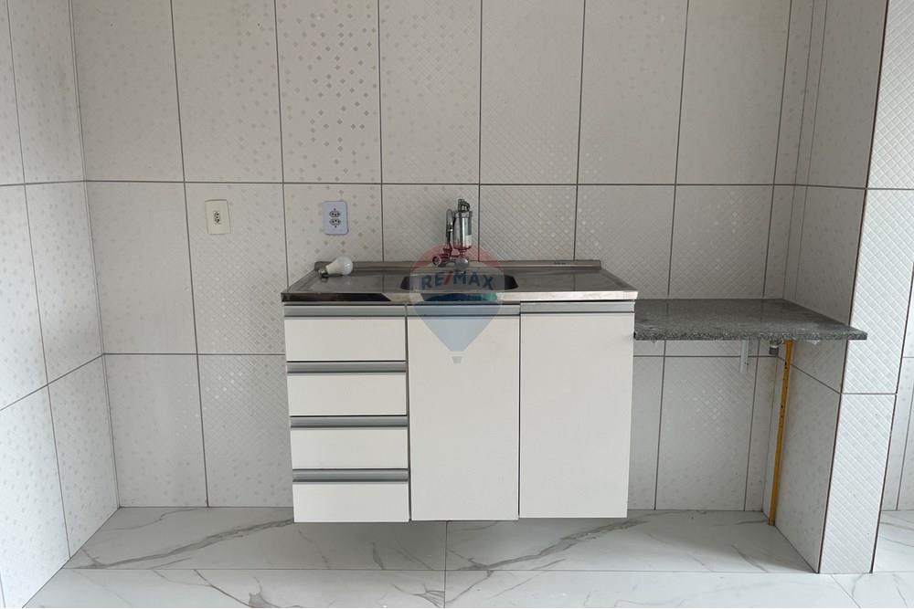 Apartamento para alugar com 2 quartos, 46m² - Foto 3